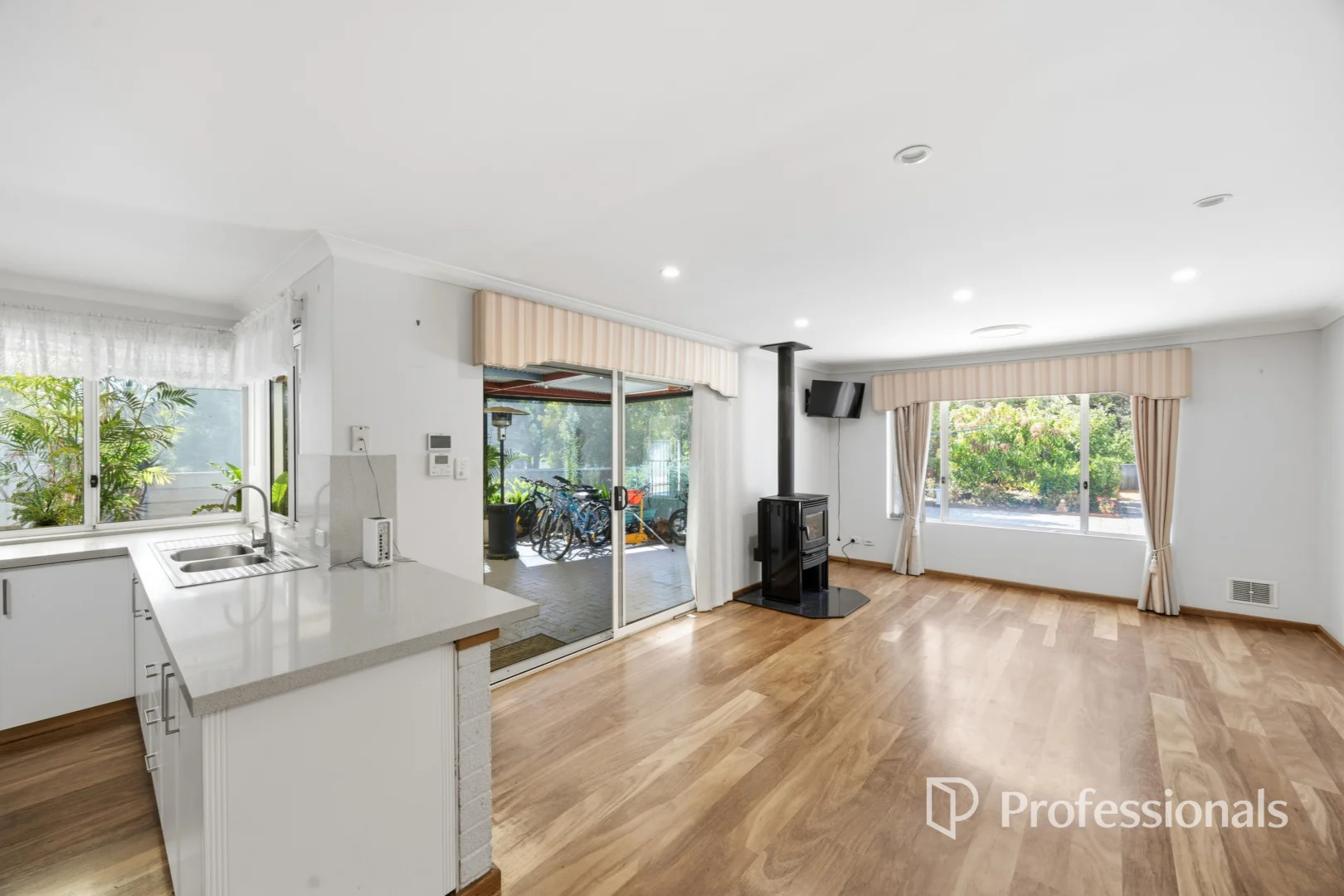 Additional image 5 of 12 Bedingfield Way, Australind WA 6233