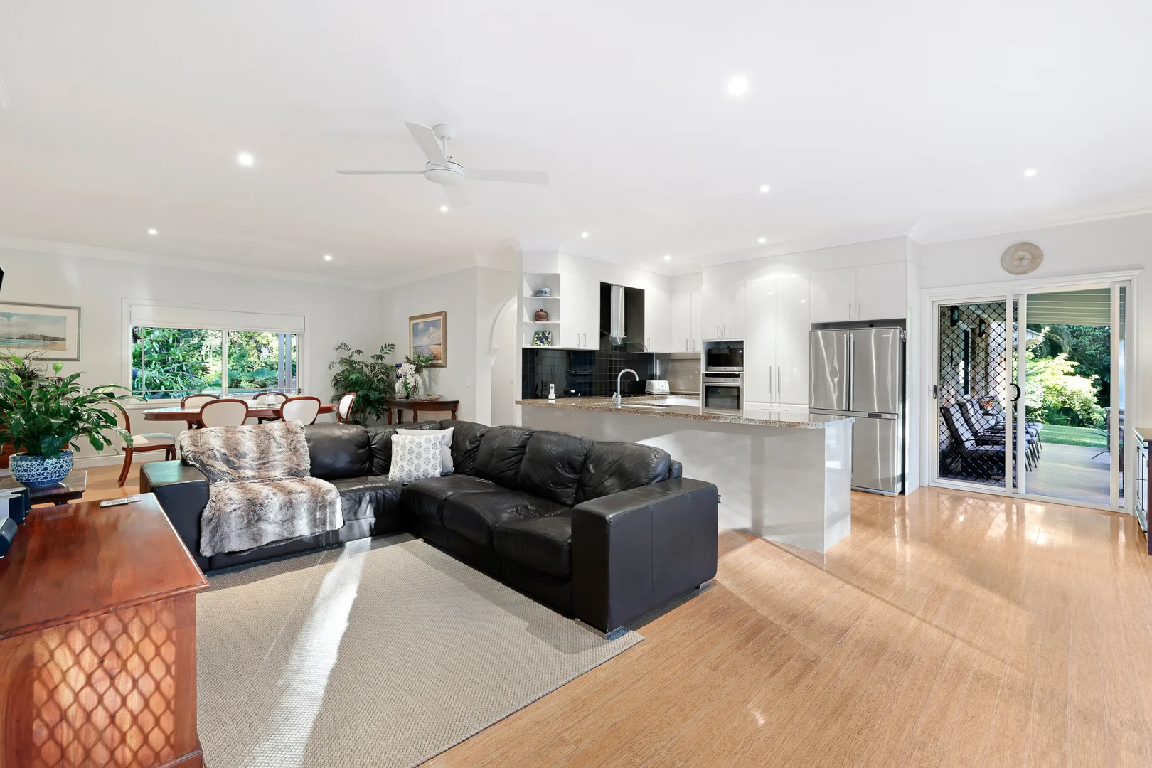 Additional image 8 of 69 Armada Crescent, Currumbin Waters QLD 4223