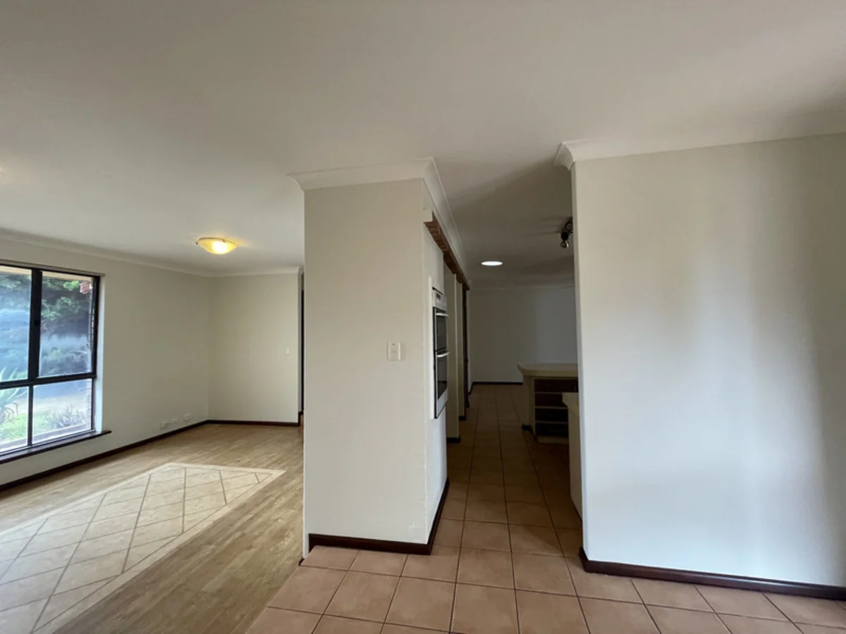 Additional image 12 of 1 Aberdeen Close, Halls Head WA 6210