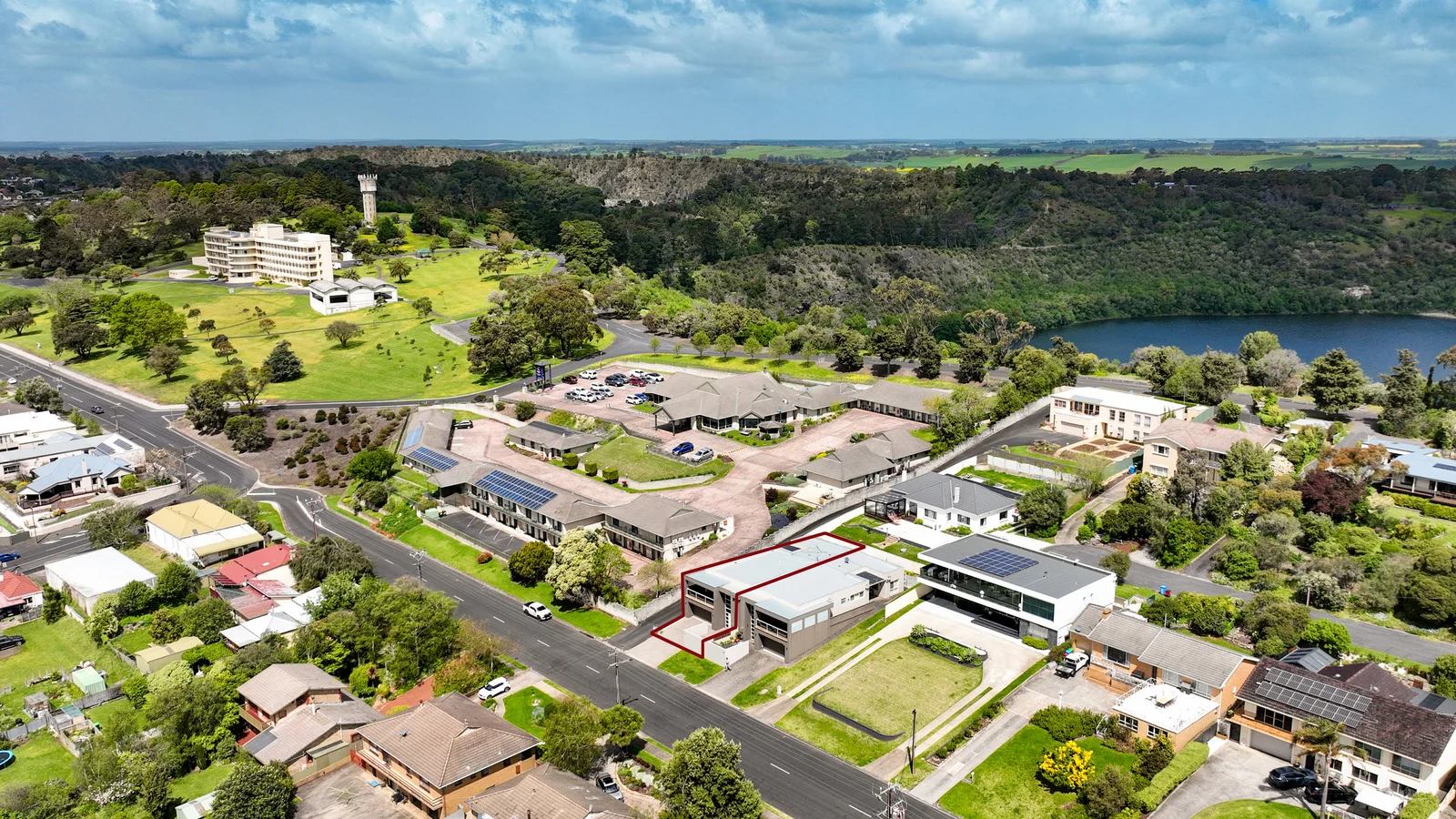 Additional image 32 of 19A Lake Terrace West, Mount Gambier SA 5290