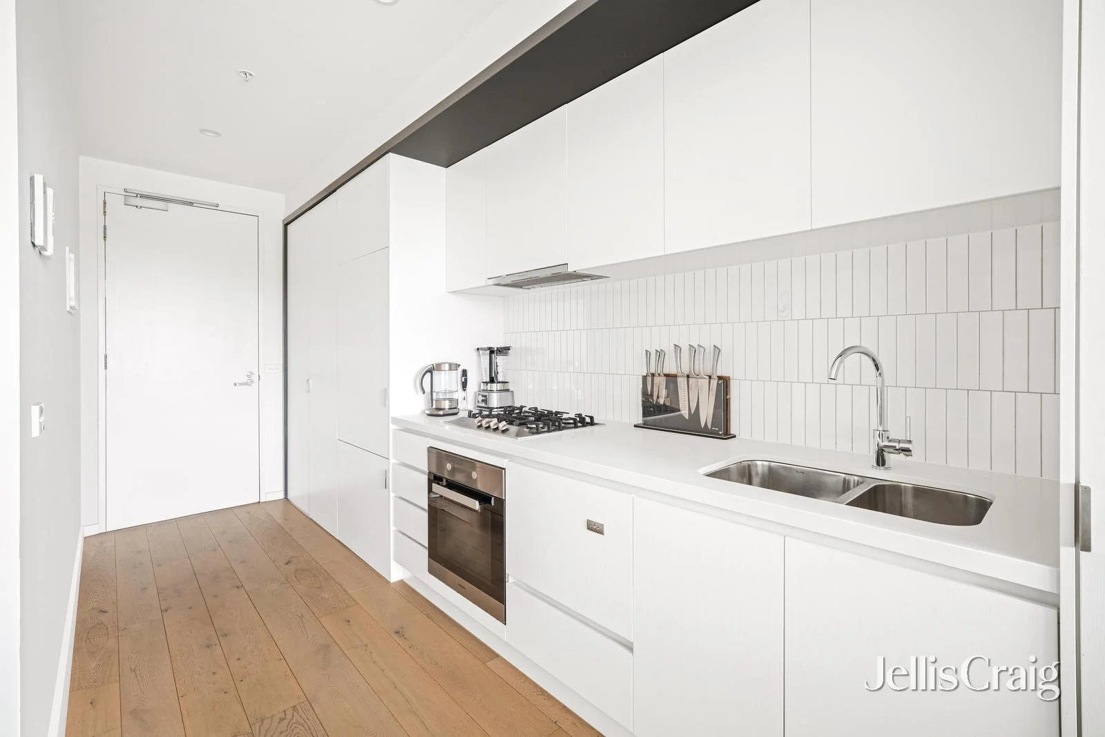 Additional image 4 of 205/7 Balcombe Road, Mentone VIC 3194