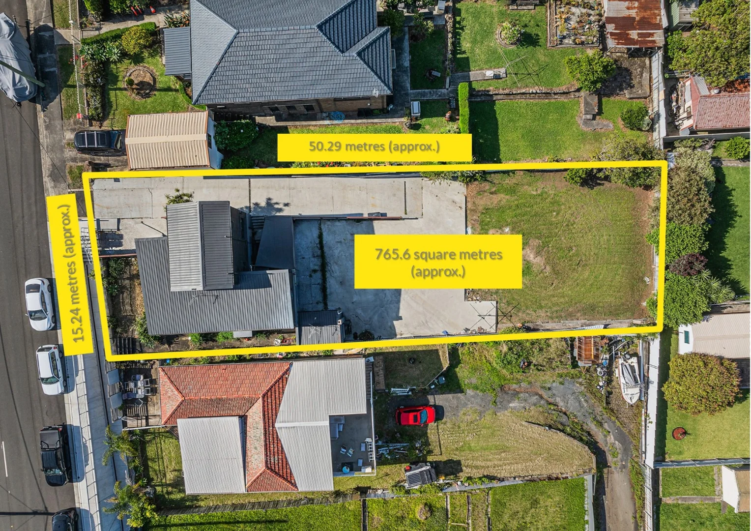 Additional image 3 of 25 Lake Heights Road, Lake Heights NSW 2502