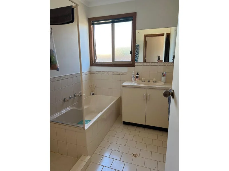 Additional image 9 of 31 Finniss Street, Roxby Downs SA 5725