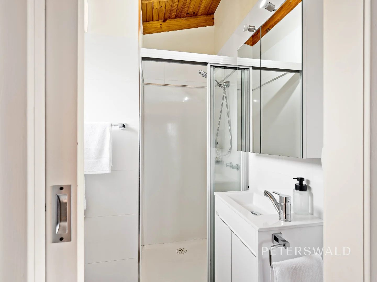 Additional image 16 of 59 Mirramar Park, Blackmans Bay TAS 7052