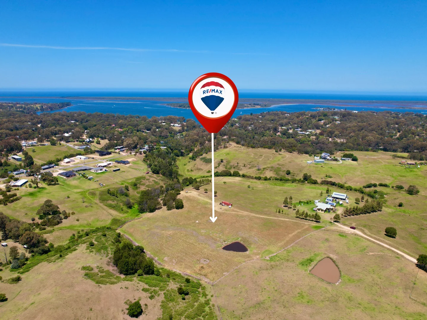 Additional image 2 of 16 Brookers Court, Metung VIC 3904