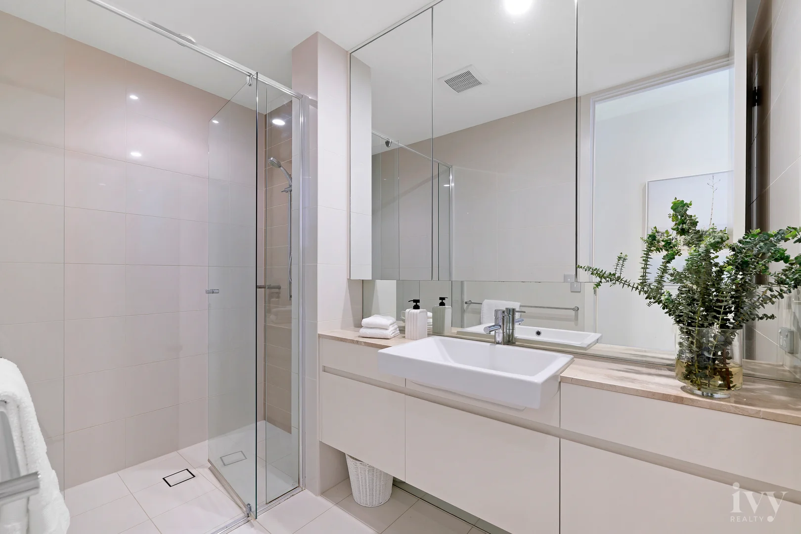 Additional image 14 of 7507 Springfield Drive, Hope Island QLD 4212