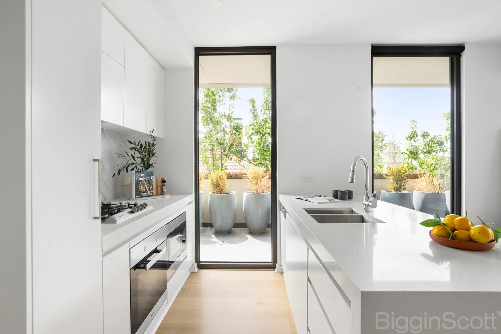 Additional image 4 of 102/687 Toorak Road, Kooyong VIC 3144