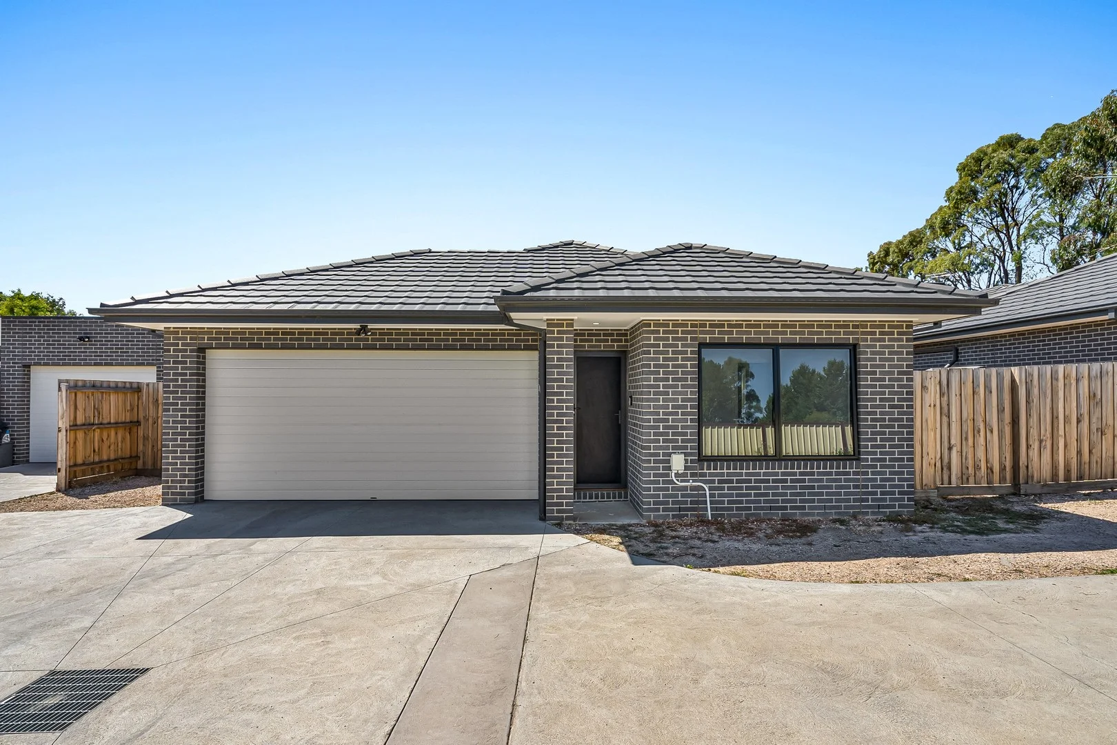 2/8 Johnson Court, Kilmore VIC 3764