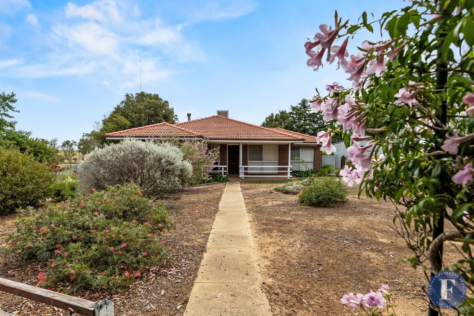 187 Linden Road, Harden NSW 2587