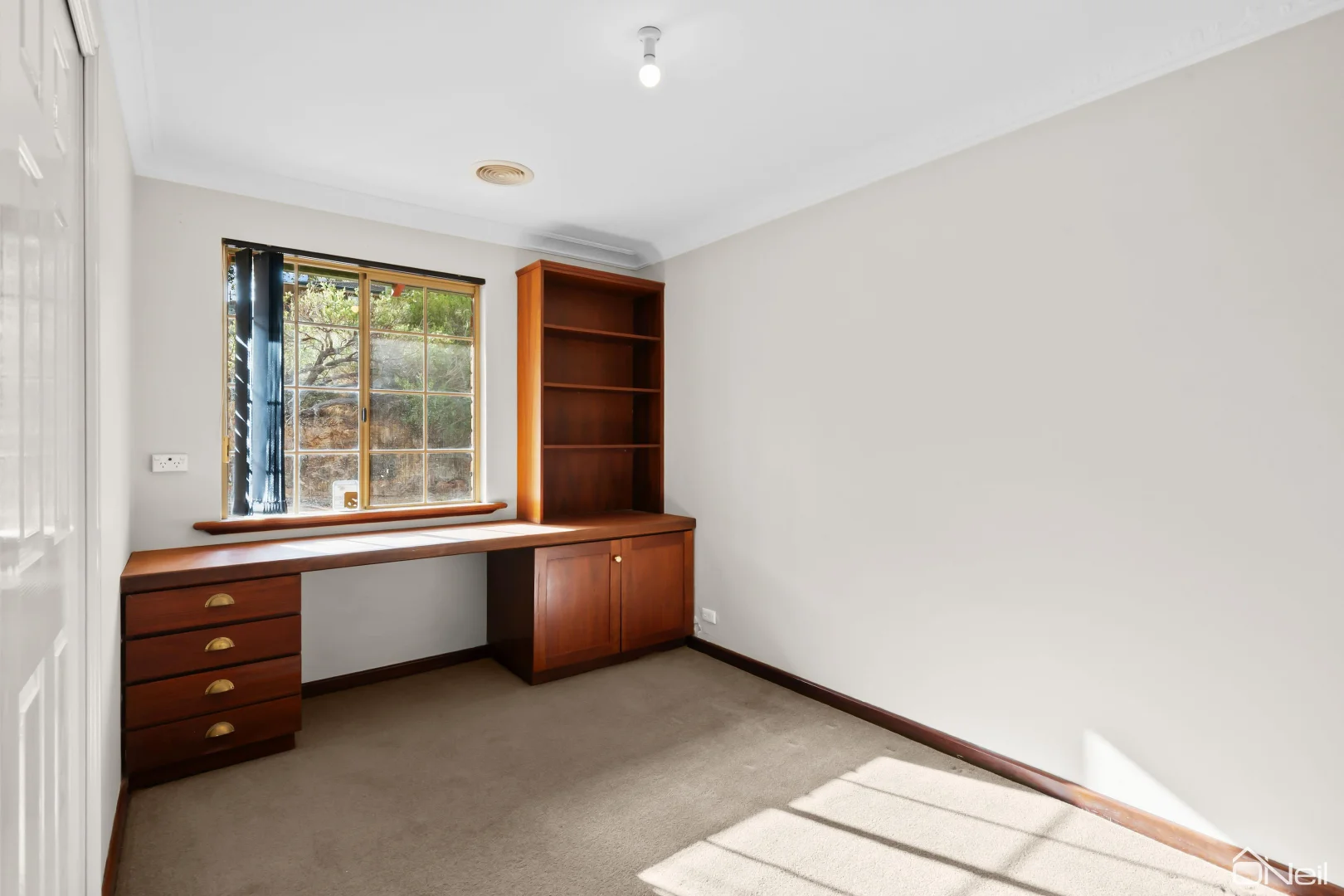 Additional image 20 of 70 Amethyst Crescent, Mount Richon WA 6112