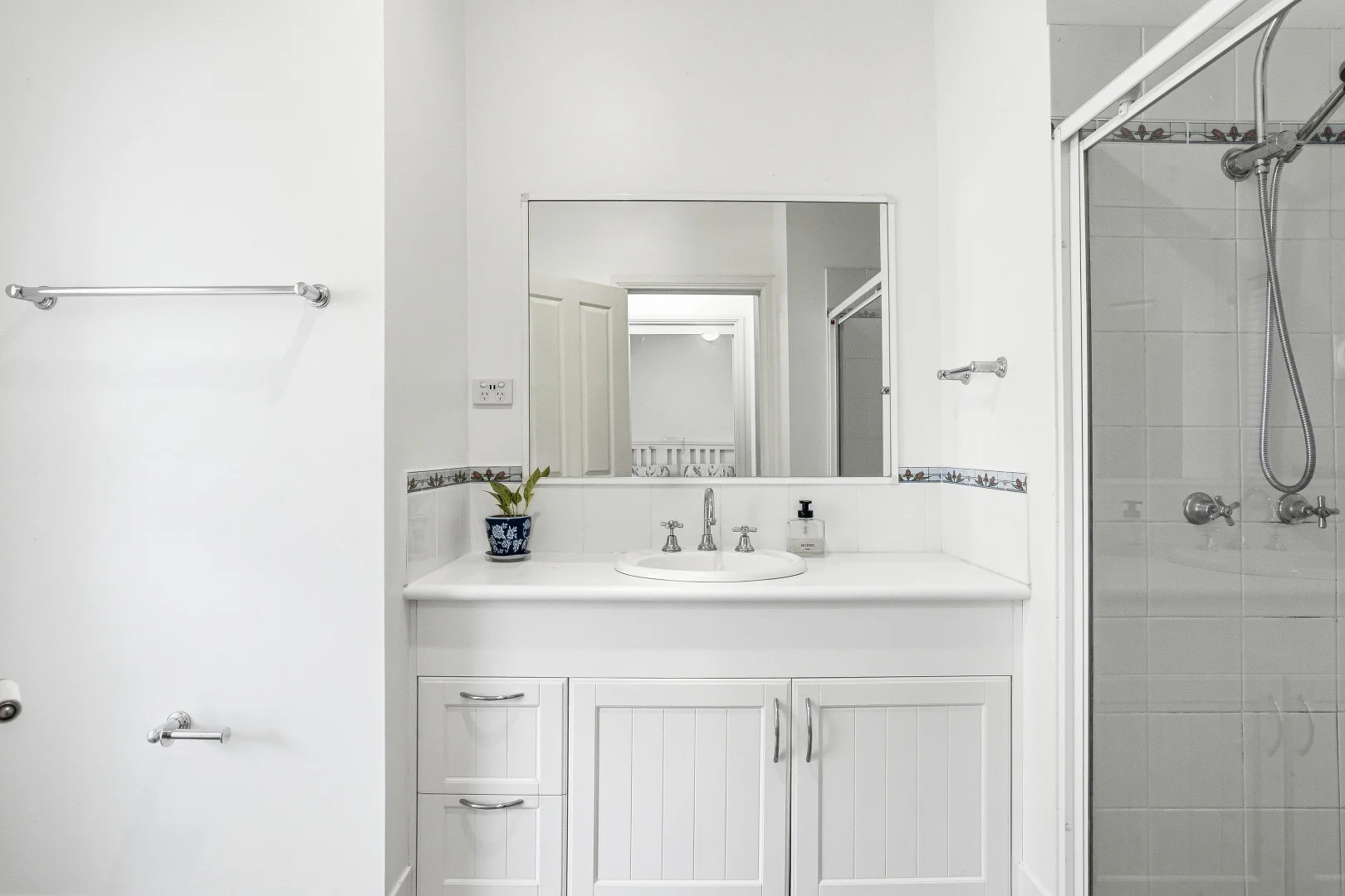 Additional image 13 of 827 Putty Road, East Kurrajong NSW 2758