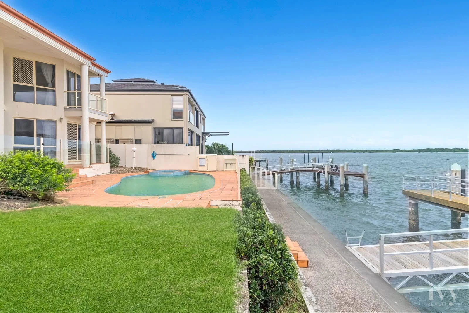 Additional image 12 of 25 King Arthurs Court, Sovereign Islands QLD 4216