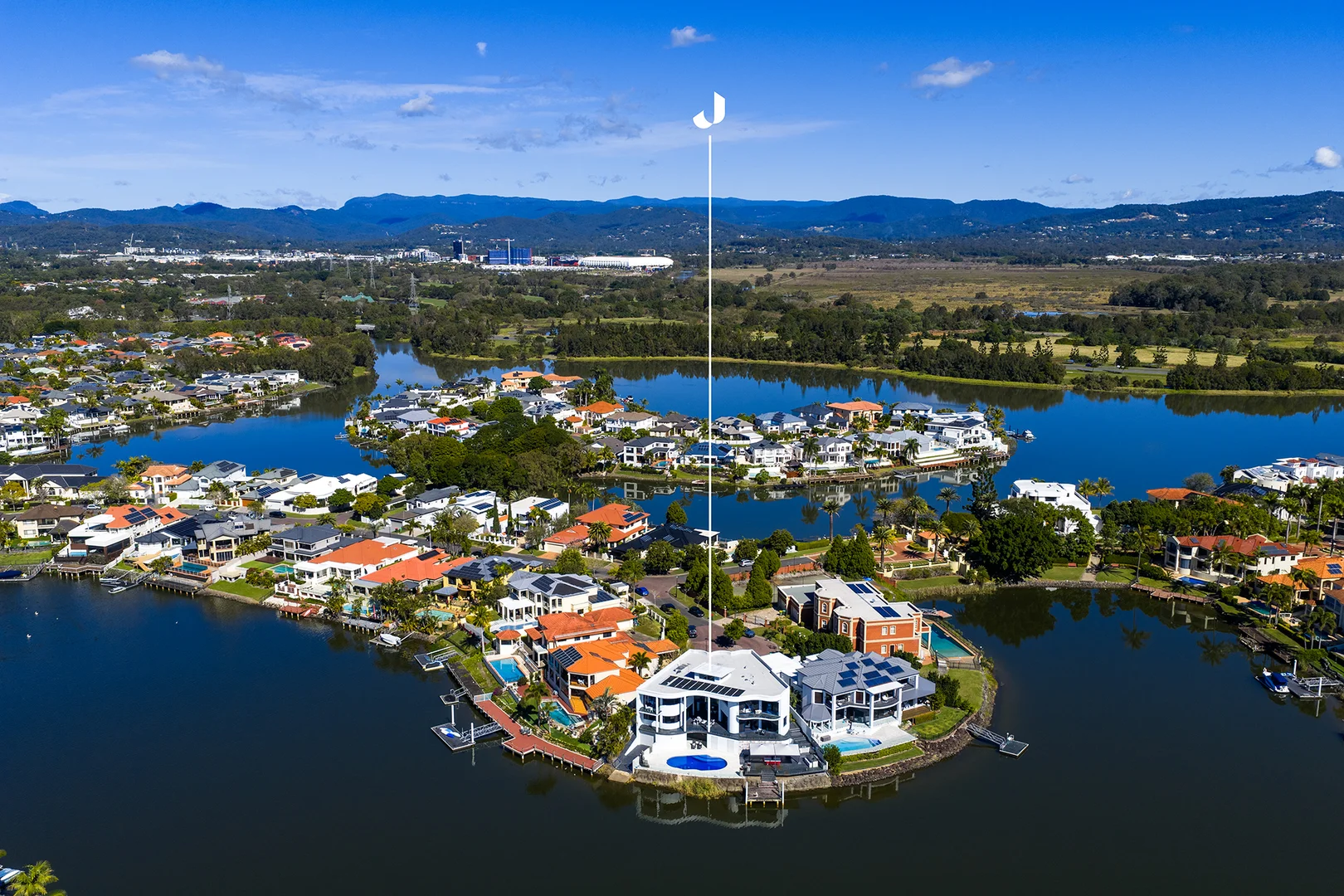 Additional image 5 of 2 Bollard Circuit, Clear Island Waters QLD 4226