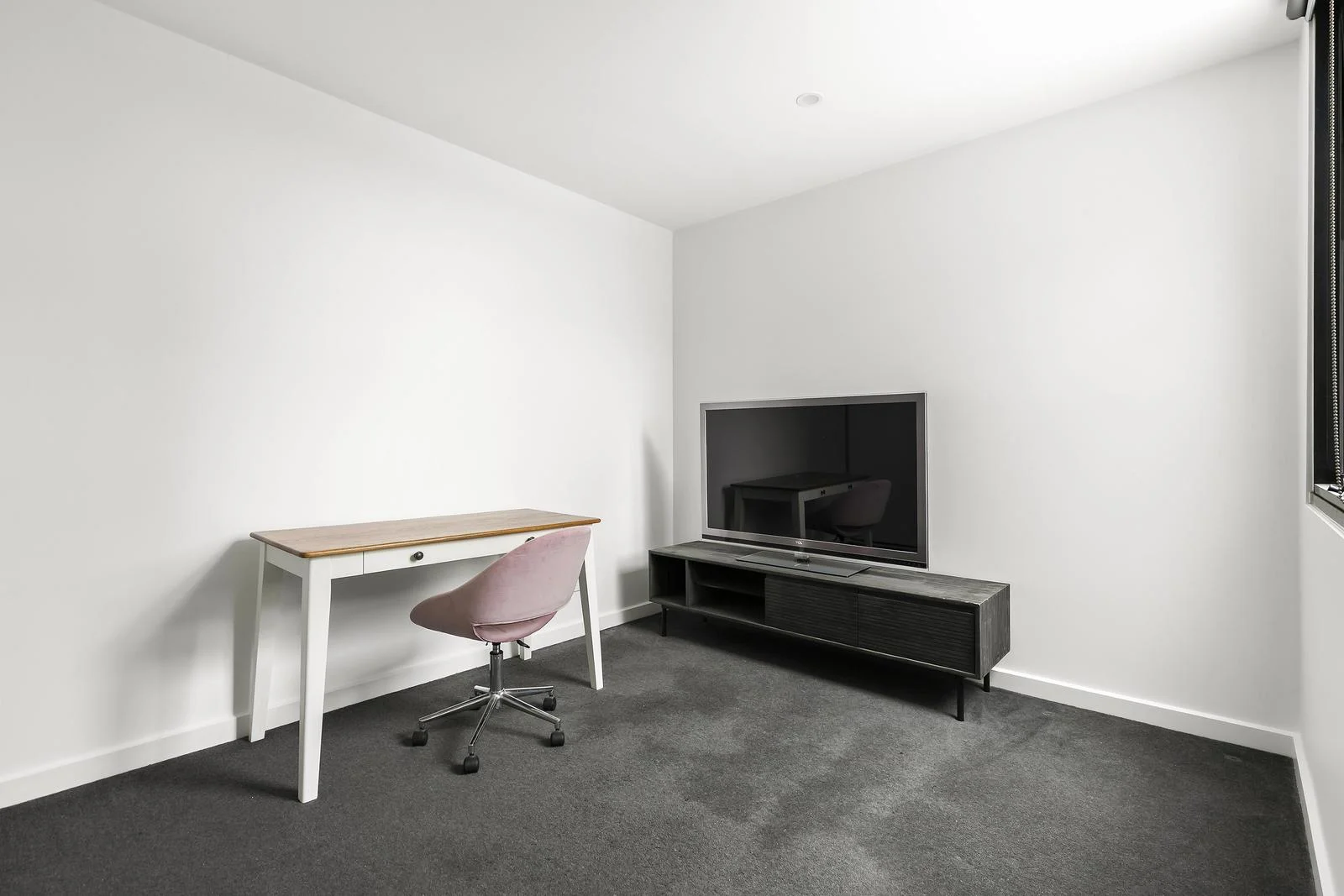 Additional image 8 of 13/97 Whittens Lane, Doncaster VIC 3108