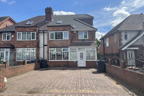 Alum Rock Road, Ward End, Birmingham B8