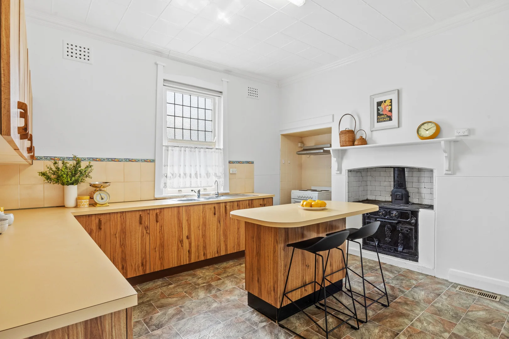 Additional image 11 of 14 Glebe Street, Yass NSW 2582