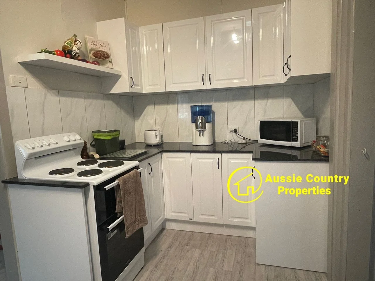 Additional image 8 of 123 Jerilderie Street, Berrigan NSW 2712