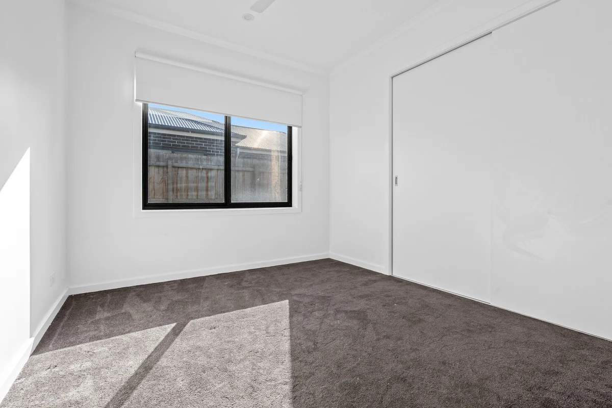 Additional image 12 of 3/80 Princes Highway, Port Fairy VIC 3284