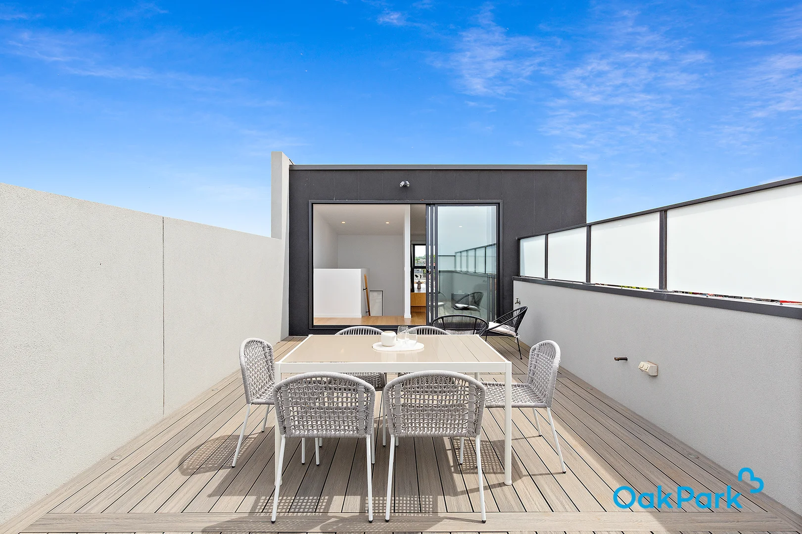 Additional image 13 of 2/105 Snell Grove, Oak Park VIC 3046