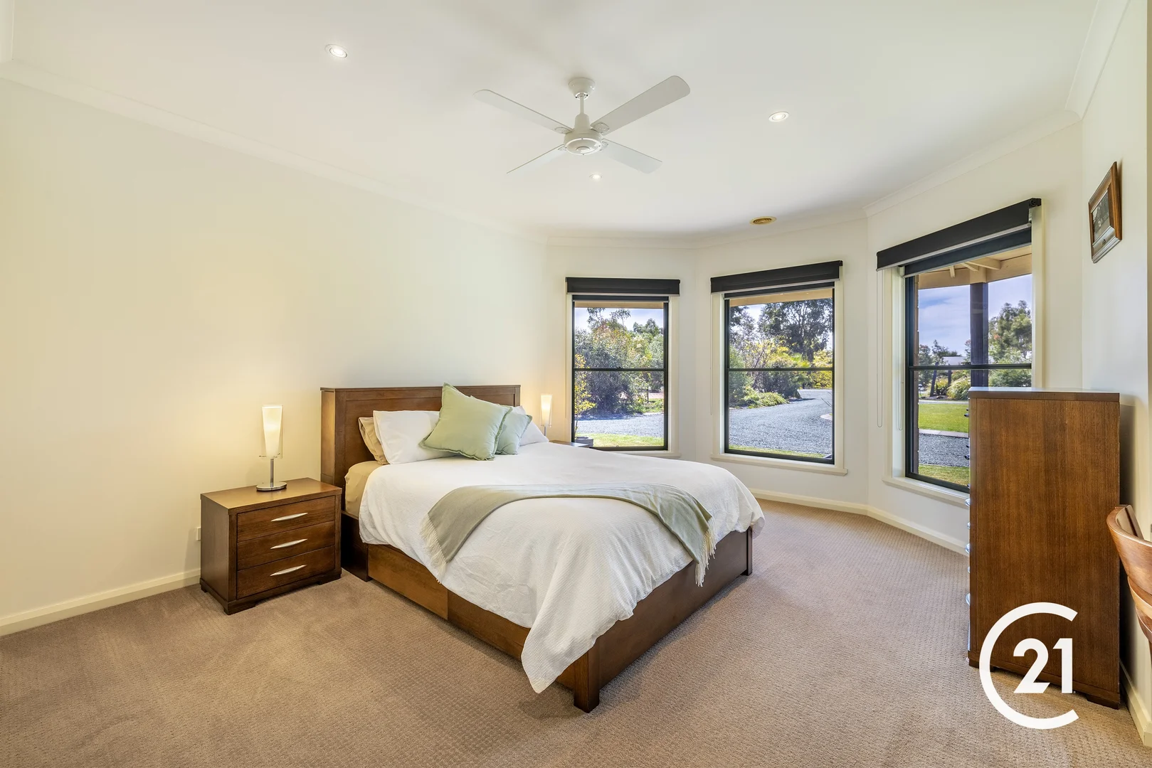 Additional image 11 of 47 Chelsworth Drive, Echuca VIC 3564