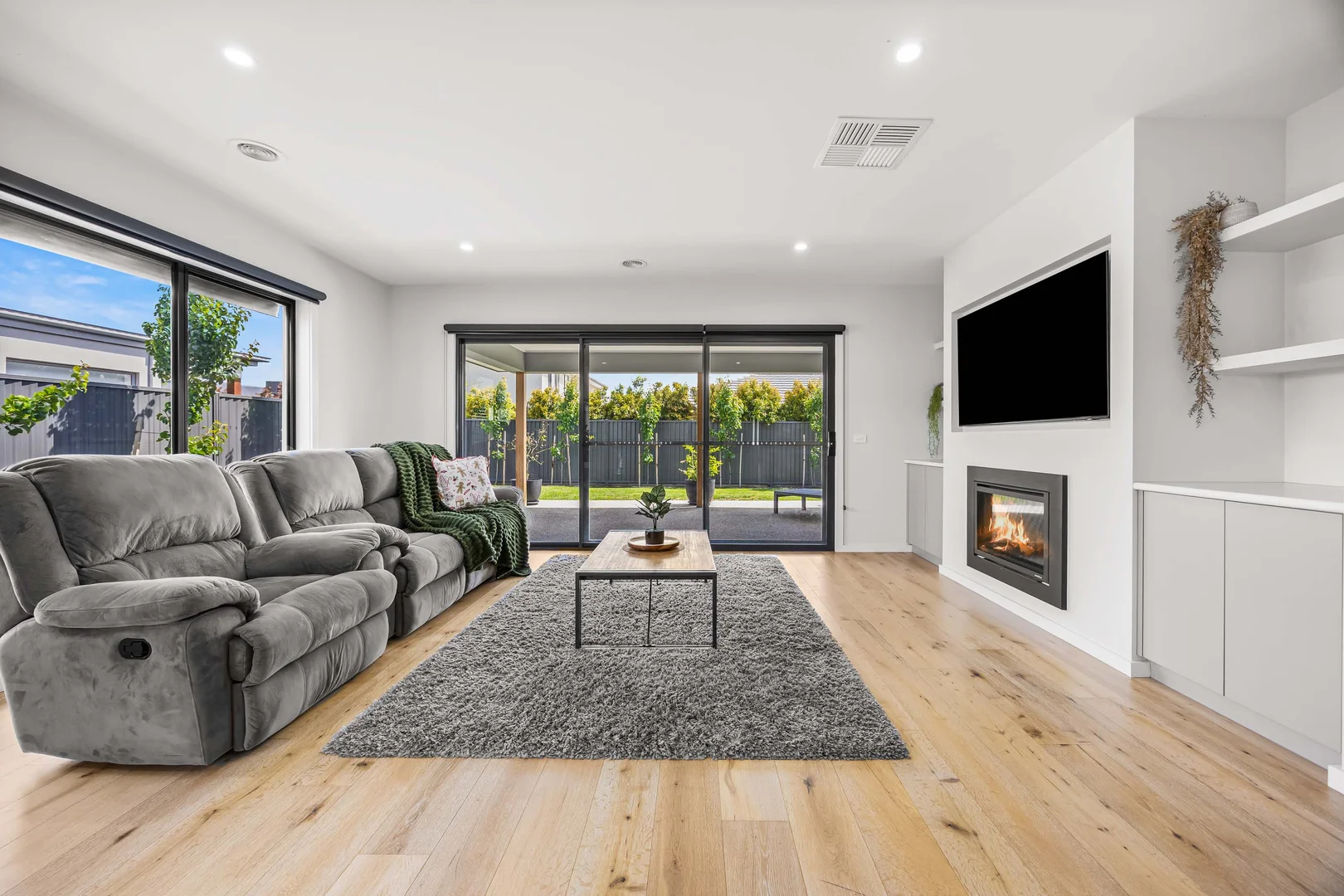 Additional image 12 of 8 Grainger Parade, Lucas VIC 3350