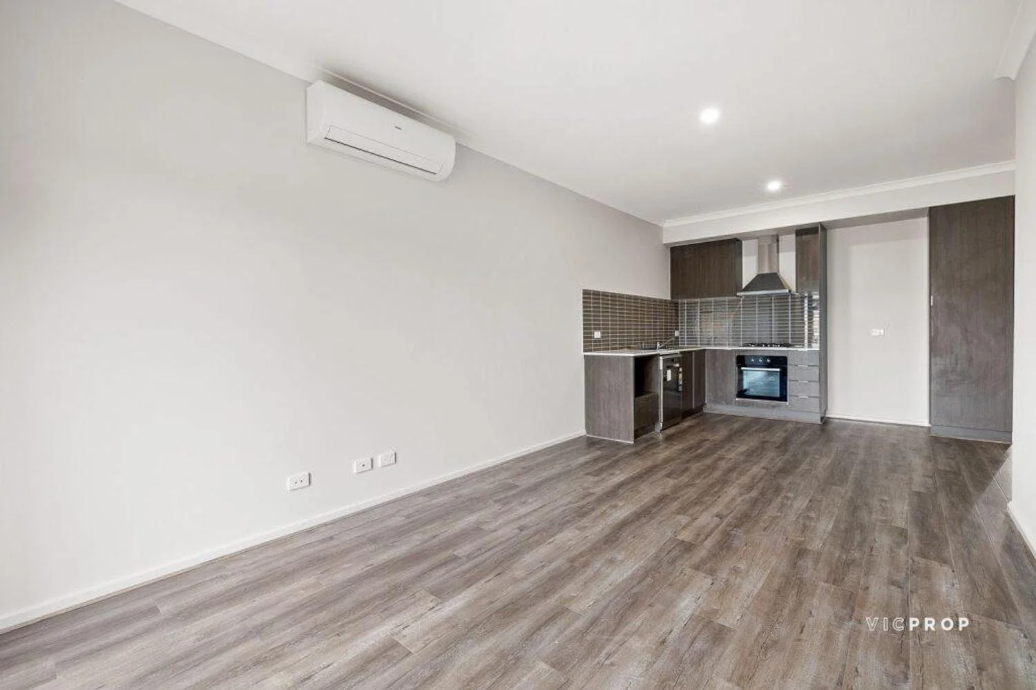 Additional image 4 of 13 Thrums Road, Mambourin VIC 3024