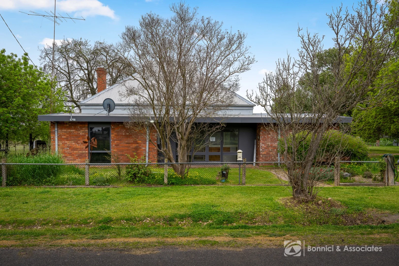 30 Hamilton Street, Culcairn NSW 2660