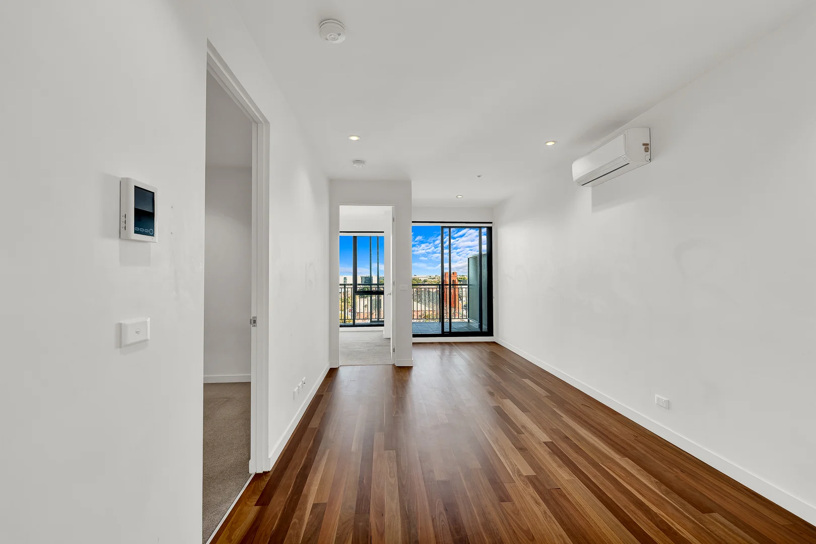 Additional image 2 of 606/59 Paisley St, Footscray VIC 3011
