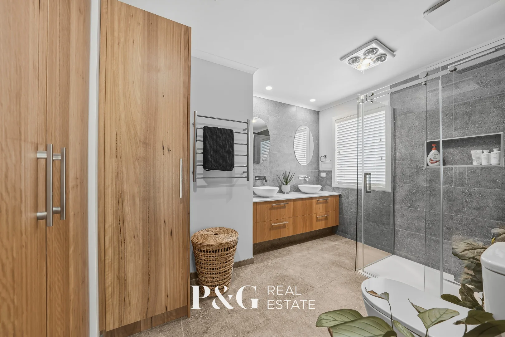 Additional image 16 of 4 Cloverlea Grove, Narre Warren South VIC 3805