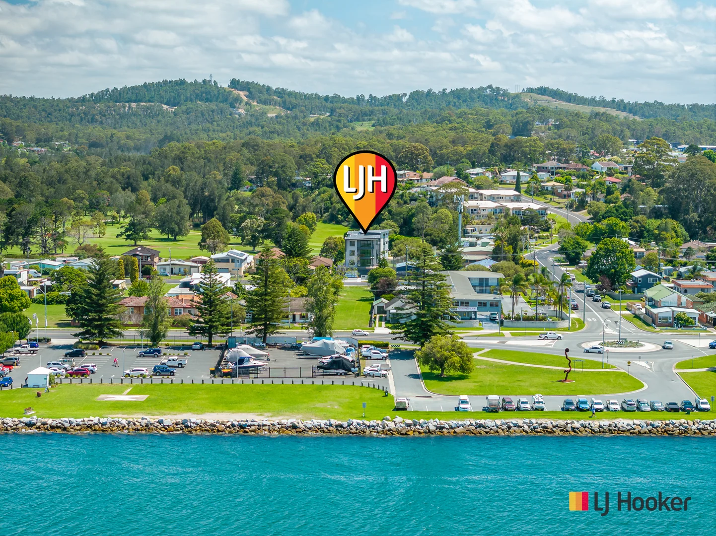 Additional image 43 of 3/2 Golf Links Drive, Batemans Bay NSW 2536