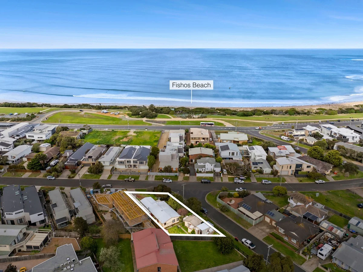 33 Felix Crescent, Torquay VIC 3228