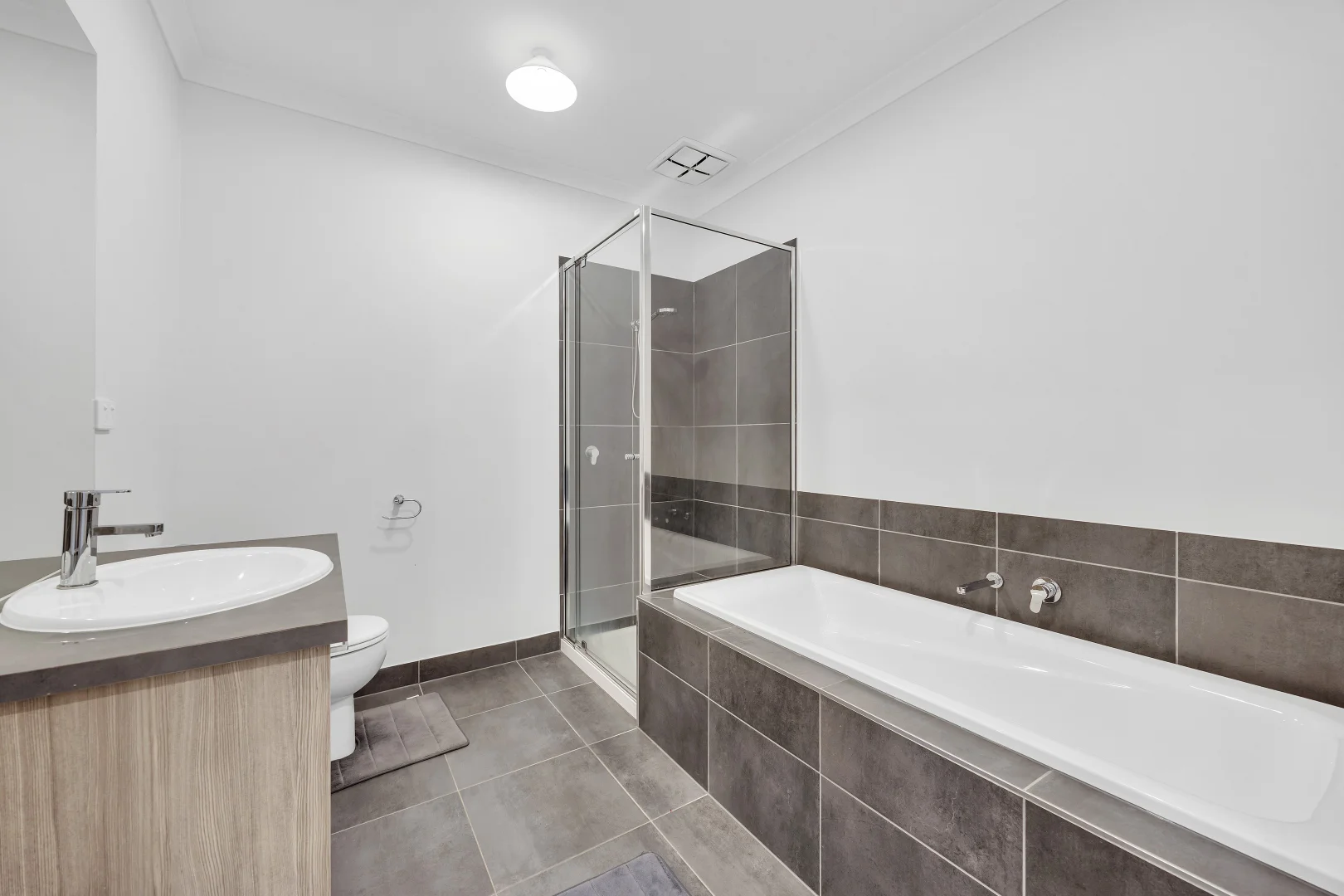 Additional image 16 of 207 Maracana Avenue, Manor Lakes VIC 3024