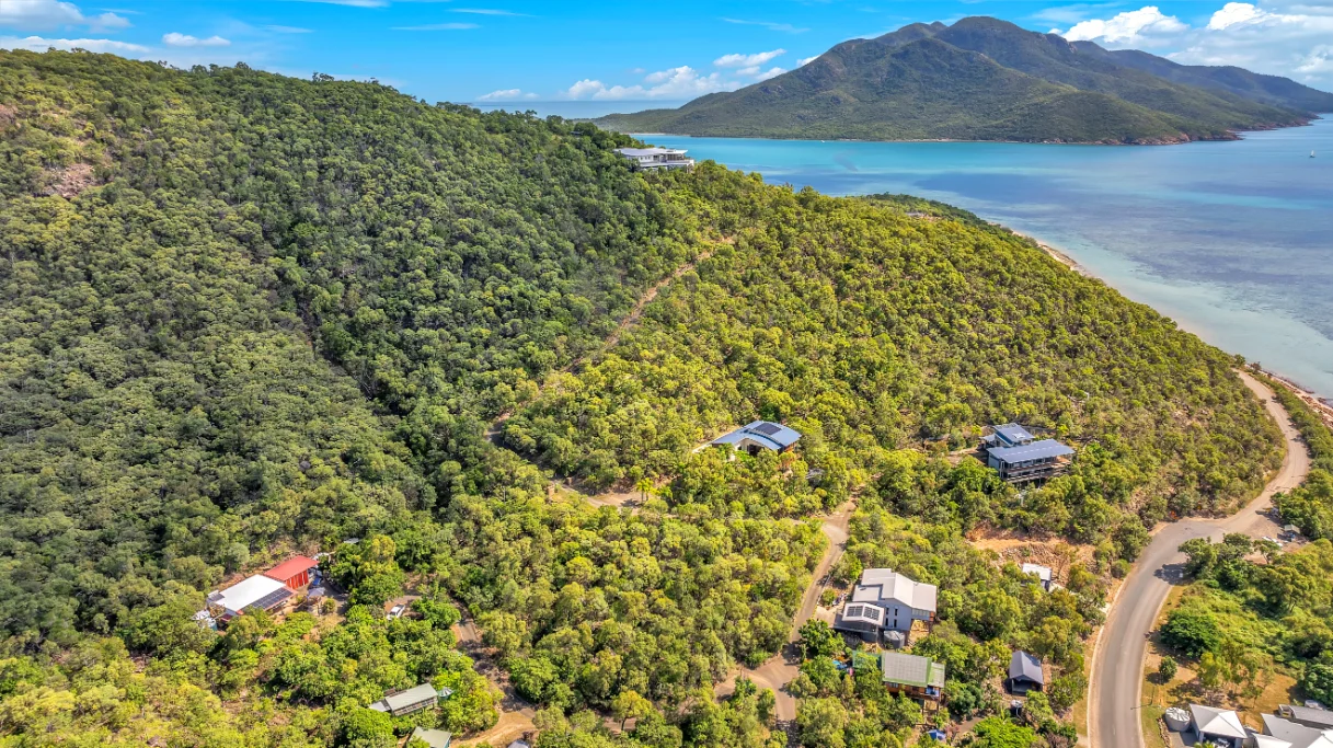 Additional image 18 of 129 Gloucester Avenue, Hideaway Bay QLD 4800