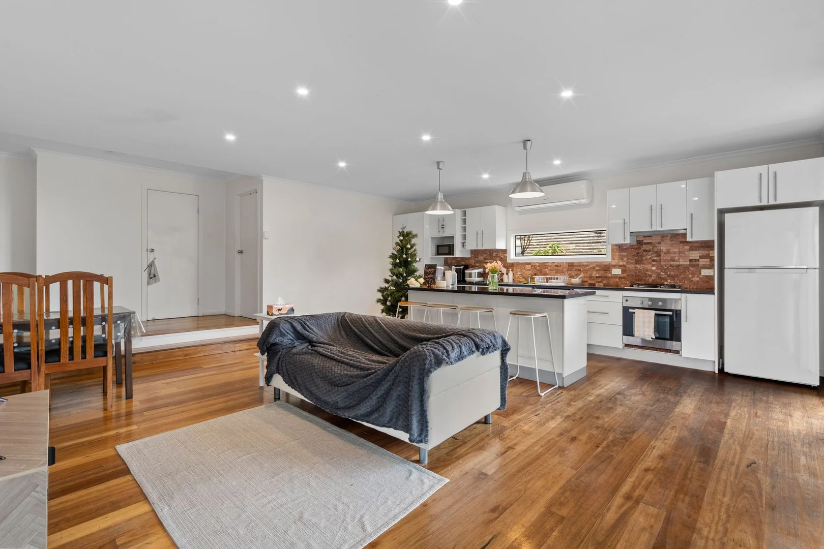 Additional image 6 of 37 MacGregor Terrace, Bardon QLD 4065