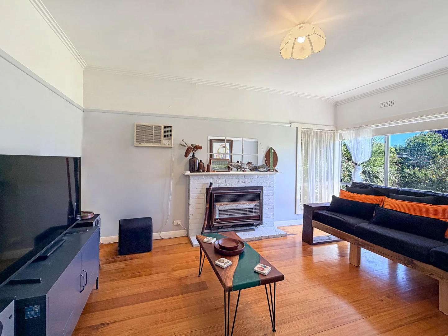 Additional image 3 of 24 Gloucester Place, Warragul VIC 3820