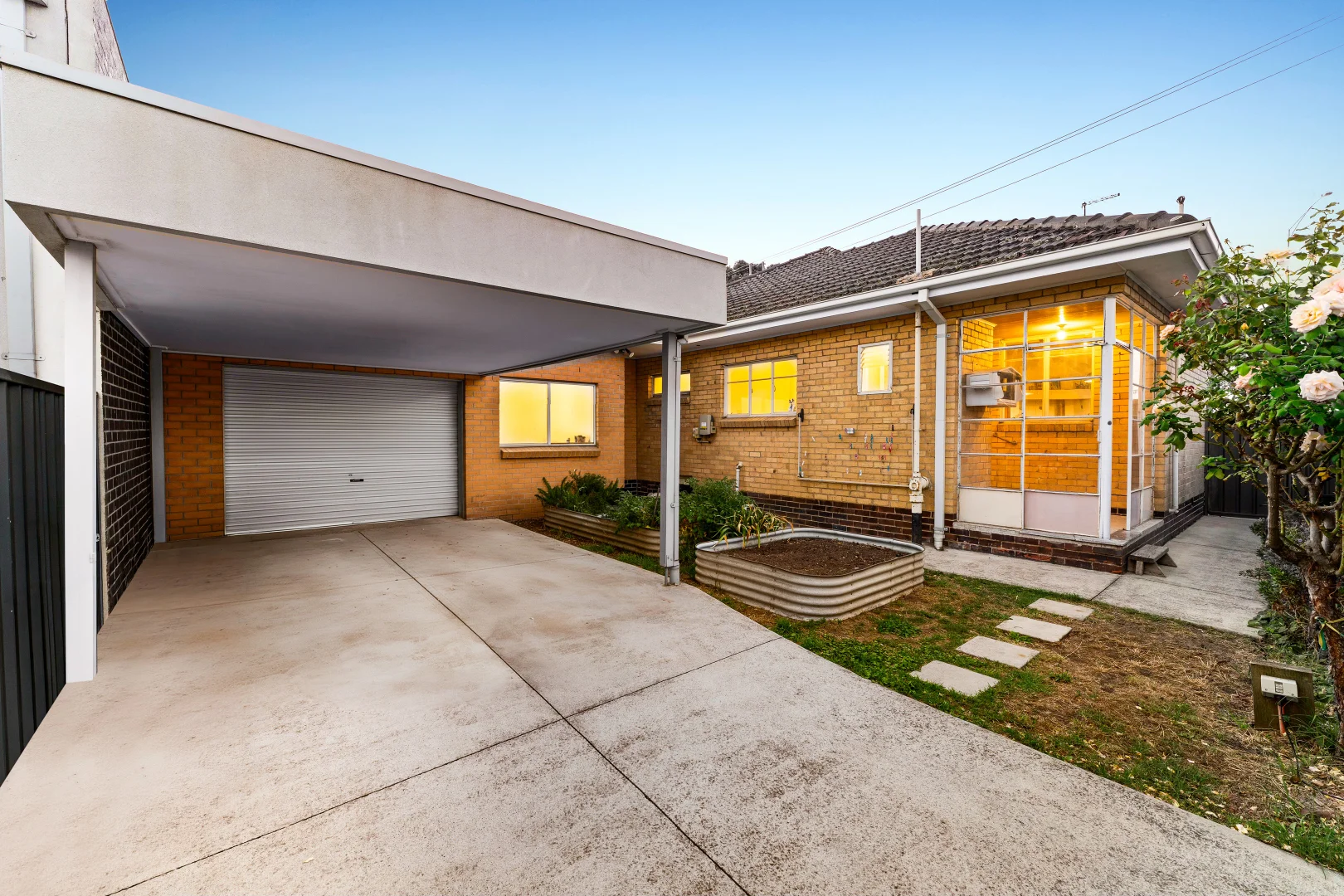 Additional image 2 of 585 Geelong Road, Brooklyn VIC 3012