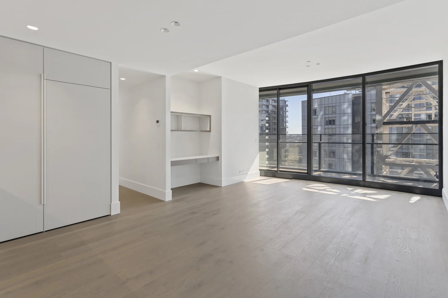 Additional image 3 of 1004/1 Almeida Crescent, South Yarra VIC 3141