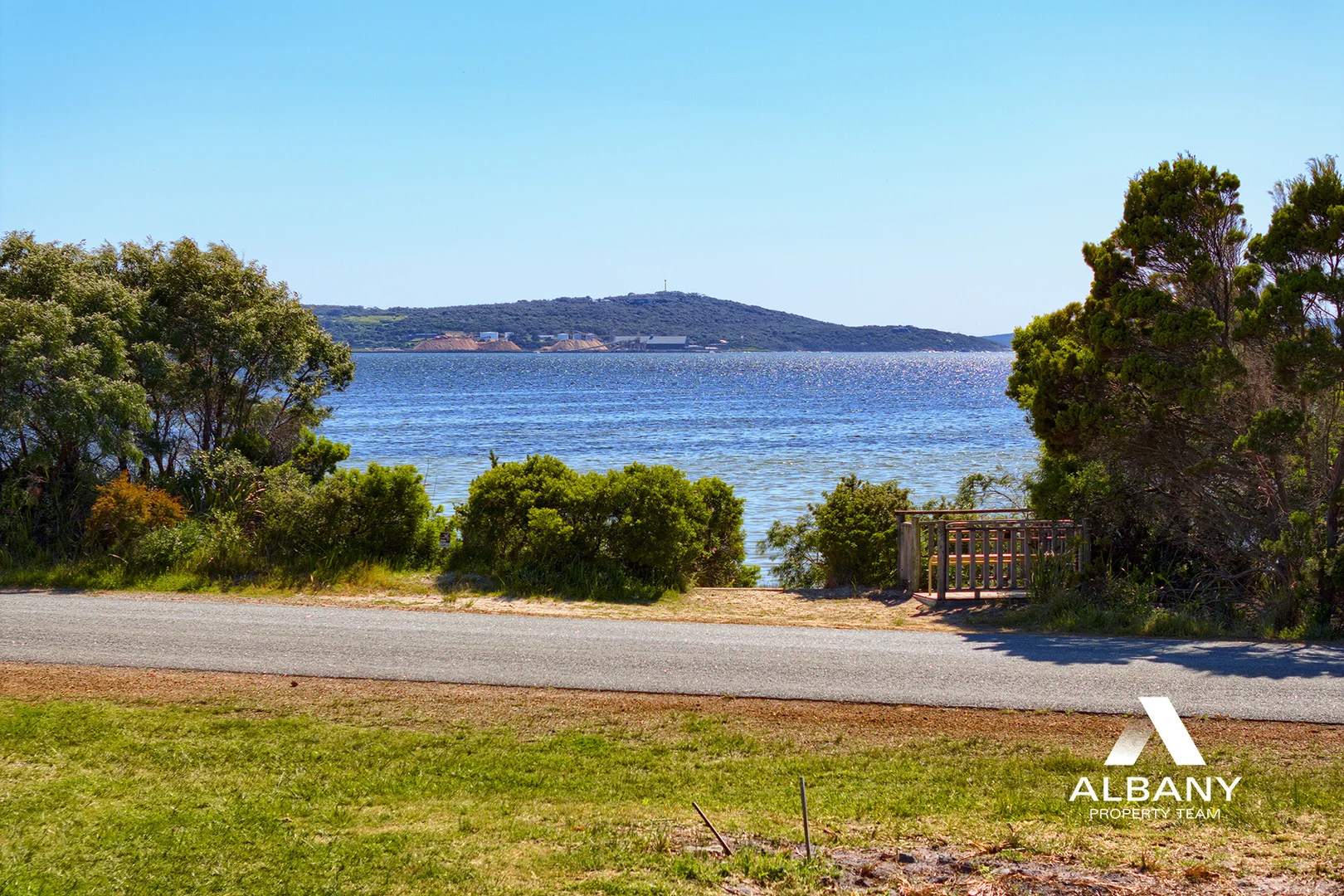 Additional image 7 of 14A Harbour Esplanade, Little Grove WA 6330