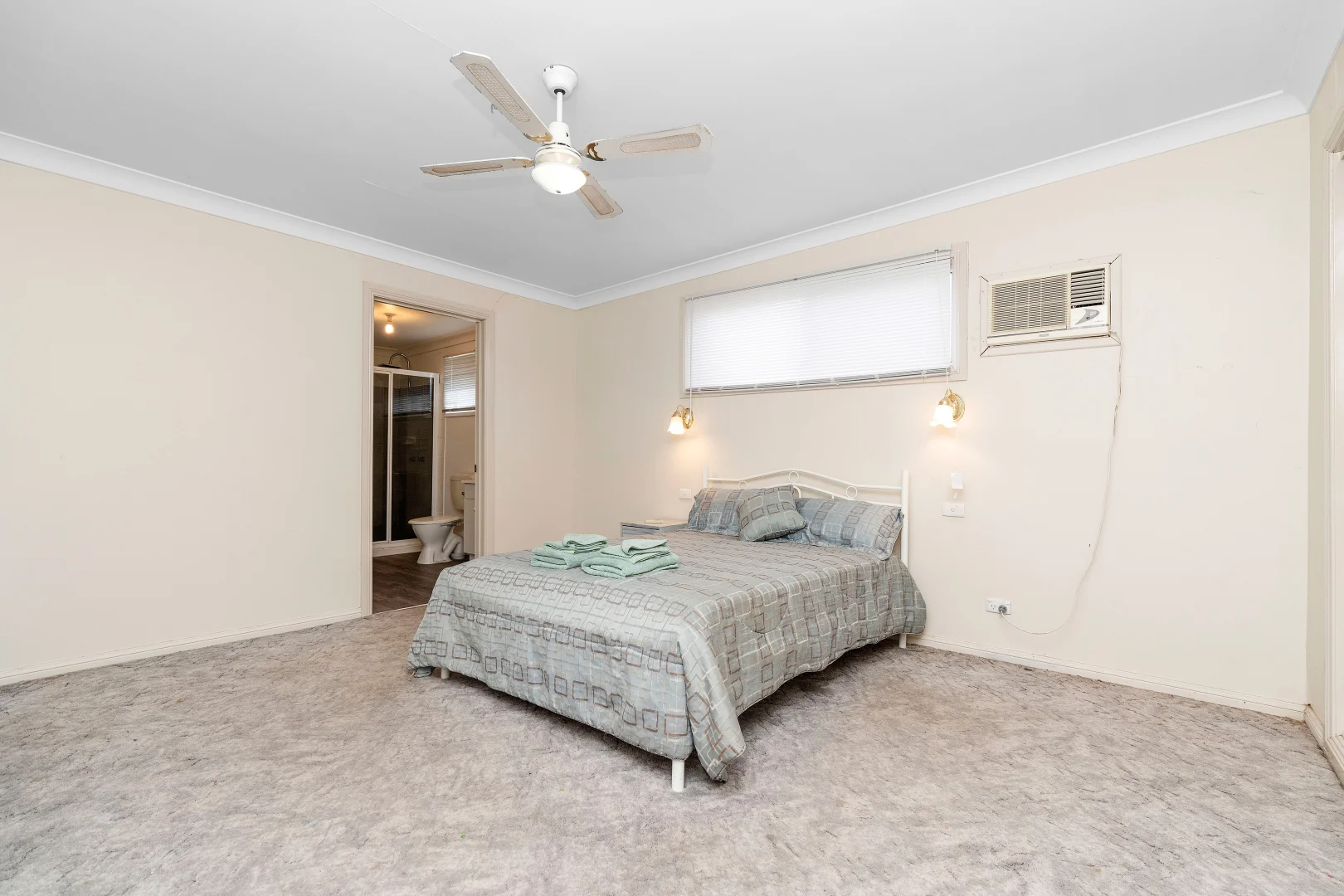 Additional image 5 of 32-34 Drummond Street, Lockhart NSW 2656