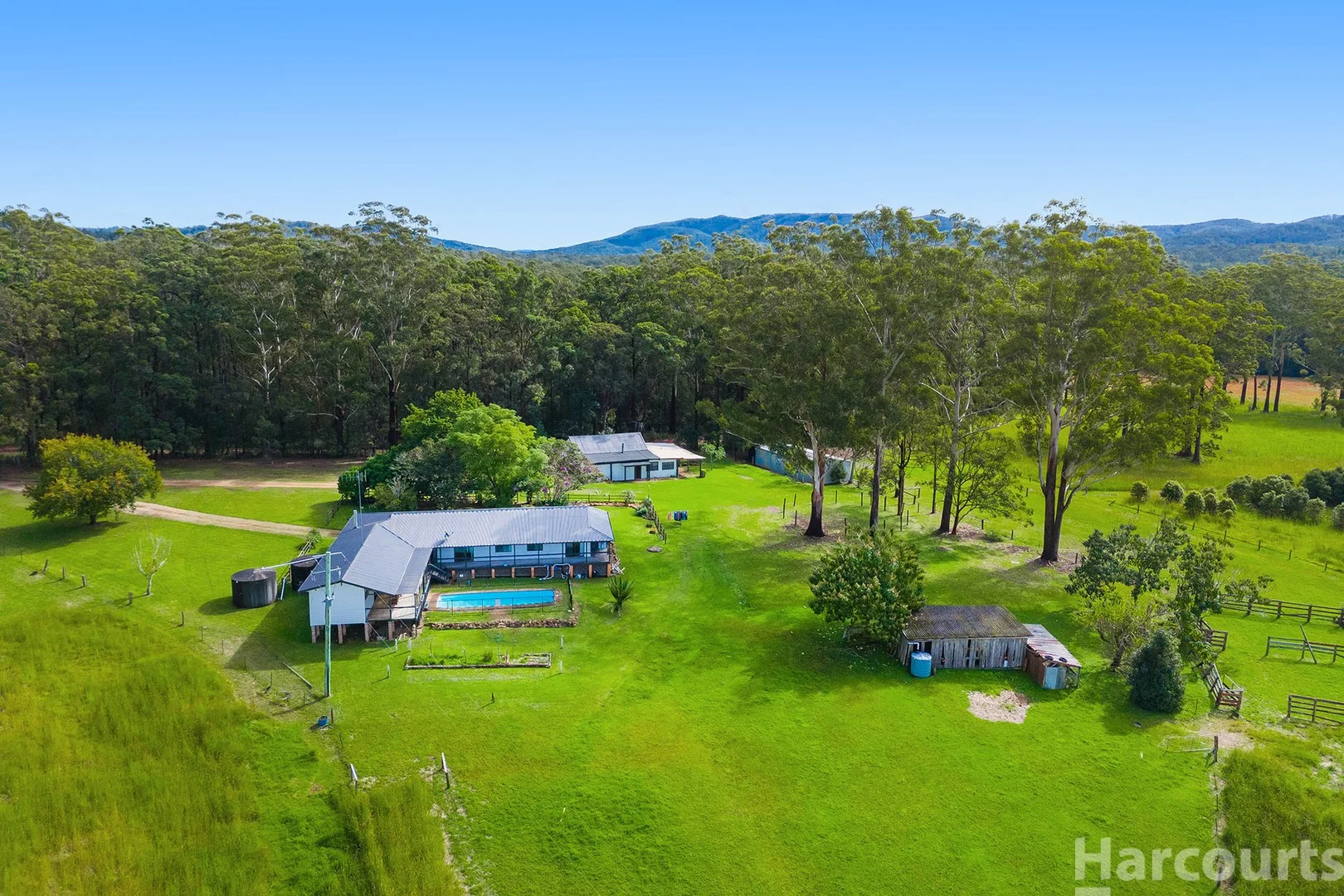 2 Old Mill Road, Herons Creek NSW 2439