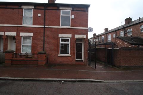 Tottington Street, Manchester M11