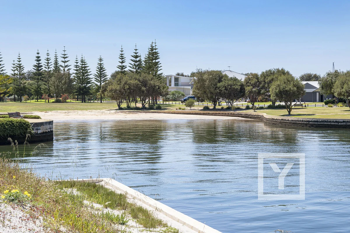 Additional image 10 of 213/30 Port Lane, Geographe WA 6280