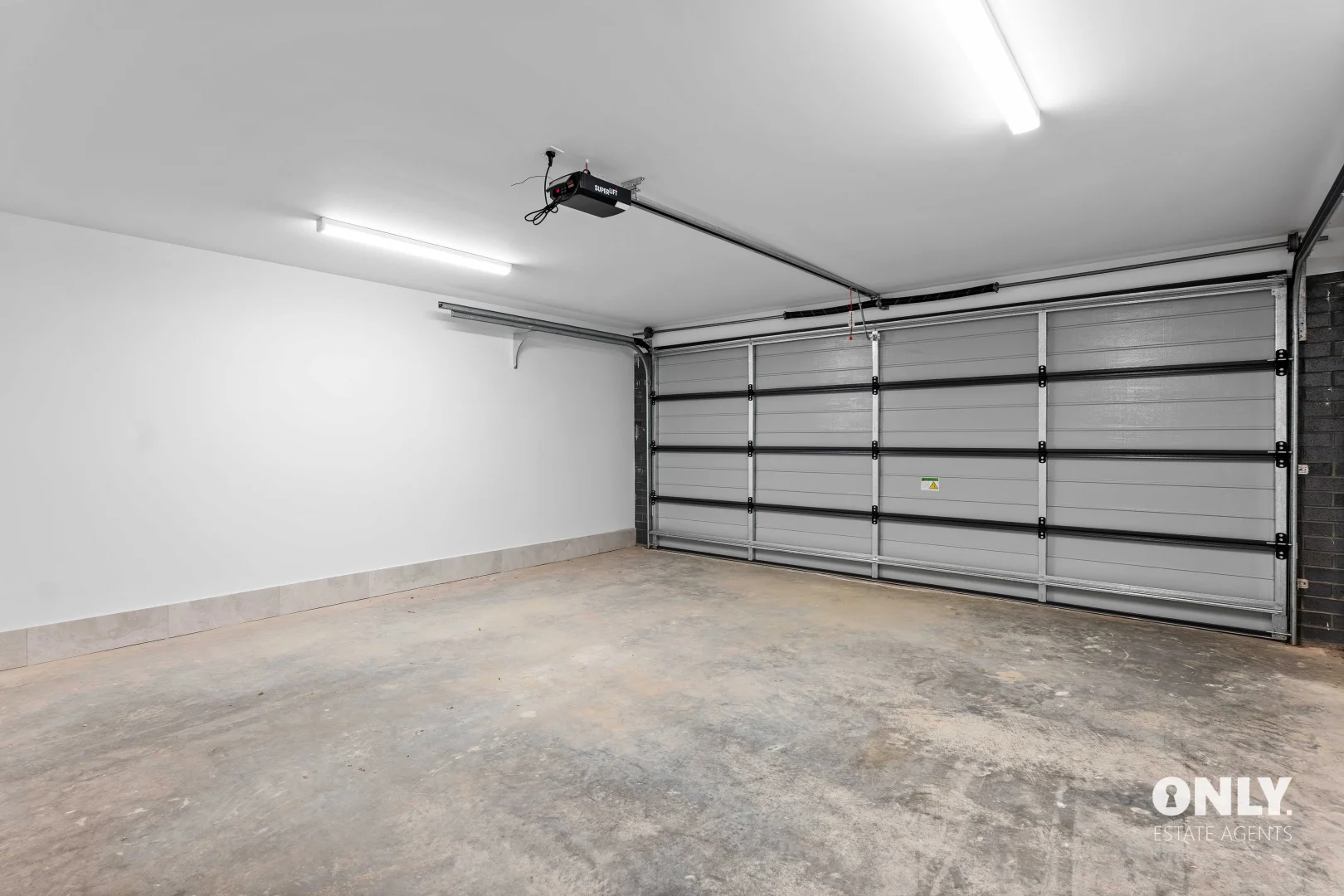 Additional image 18 of 4/13-17 Argus Crescent, Doncaster East VIC 3109