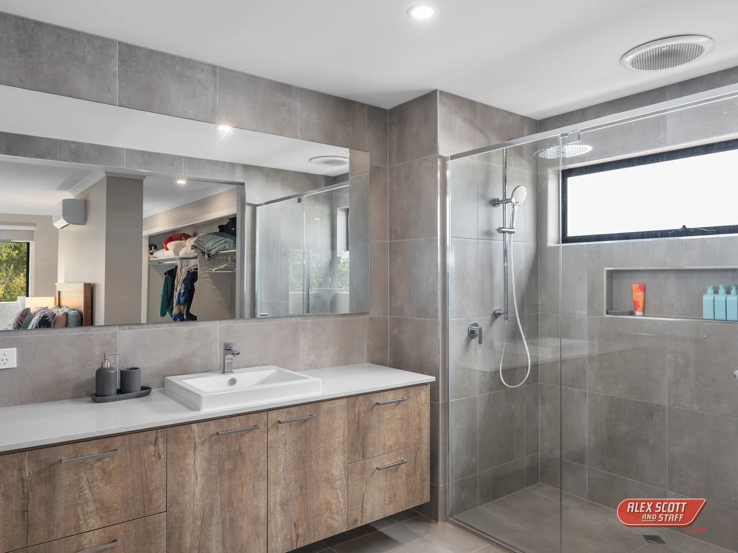 Additional image 11 of 347 Settlement Road, Cowes VIC 3922