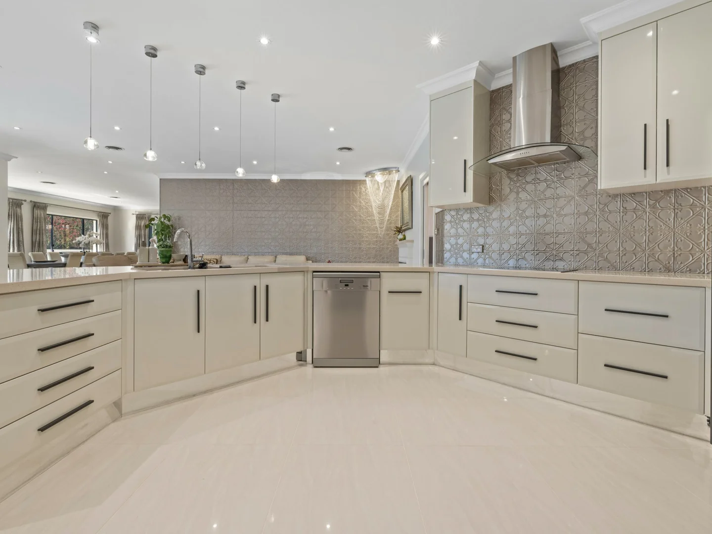 Additional image 3 of 2 Jake Miller Place, Young NSW 2594