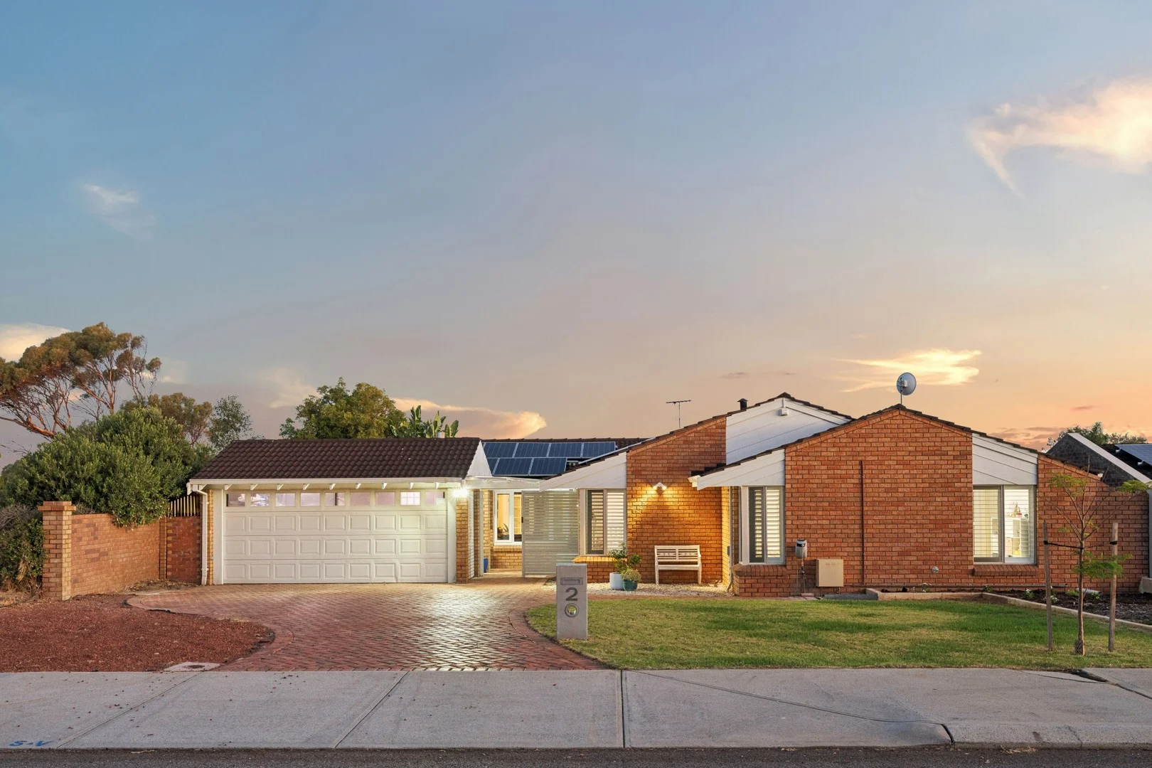 2 Whittington Avenue, Carine WA 6020