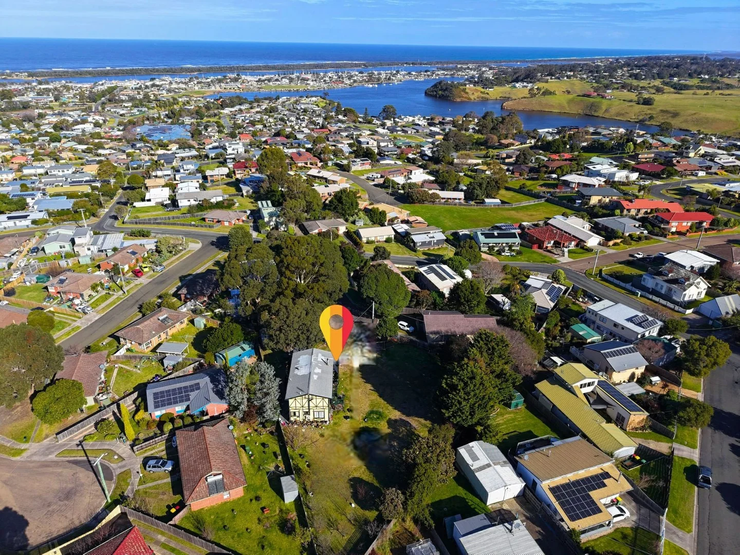 Additional image 21 of 3/3 Roslyn Court, Lakes Entrance VIC 3909