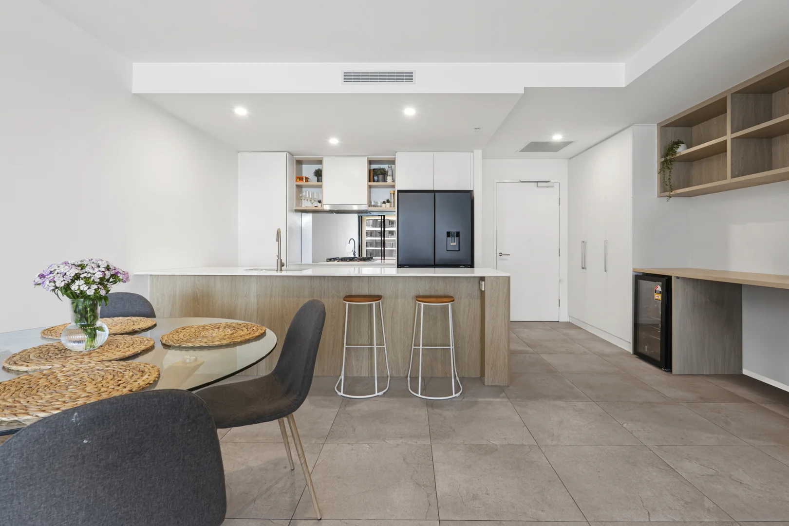 Additional image 3 of 1208/6 Sickle Avenue, Hope Island QLD 4212