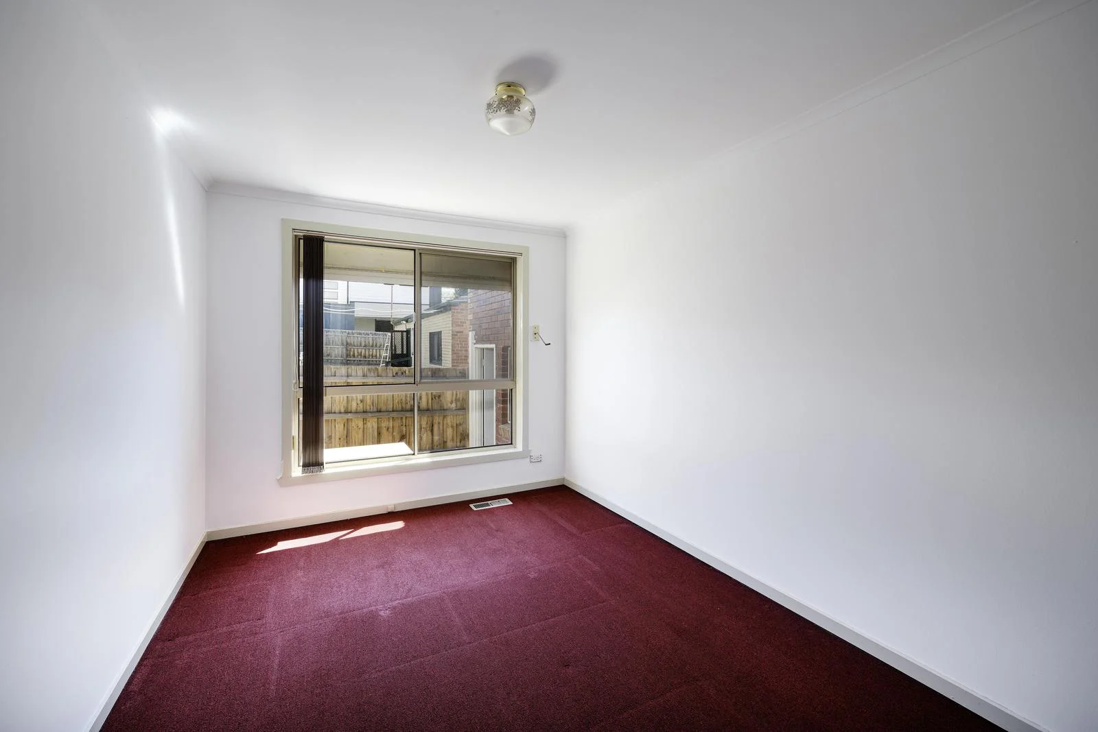Additional image 4 of 2/17 Newton Street, Reservoir VIC 3073
