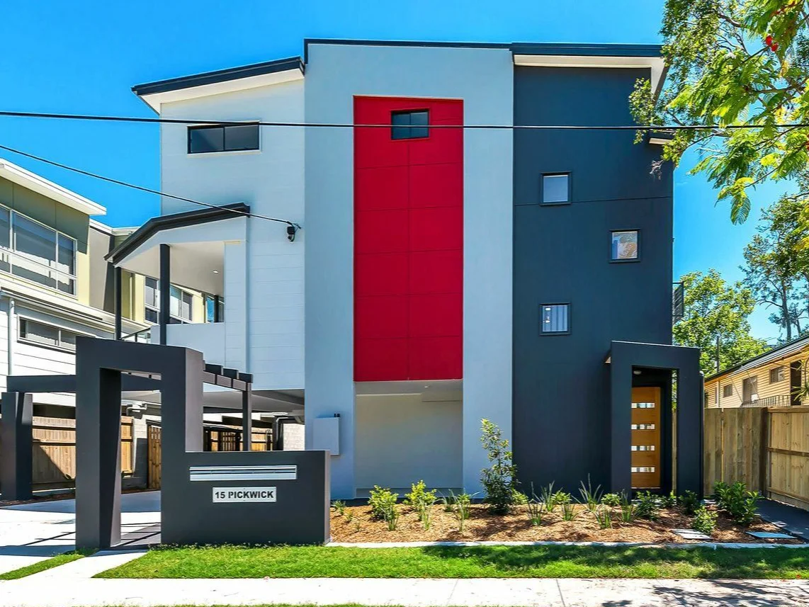 15 Pickwick Street, Cannon Hill QLD 4170